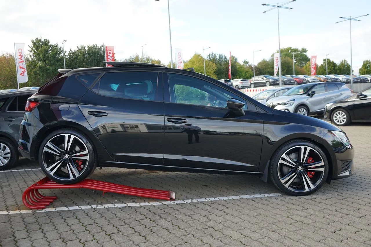 Seat Leon 2.0 TSI Cupra DSG...  Image 4